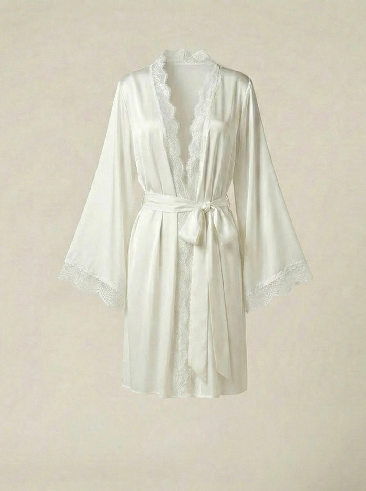 Cia Mini Lace Robe in Ivory