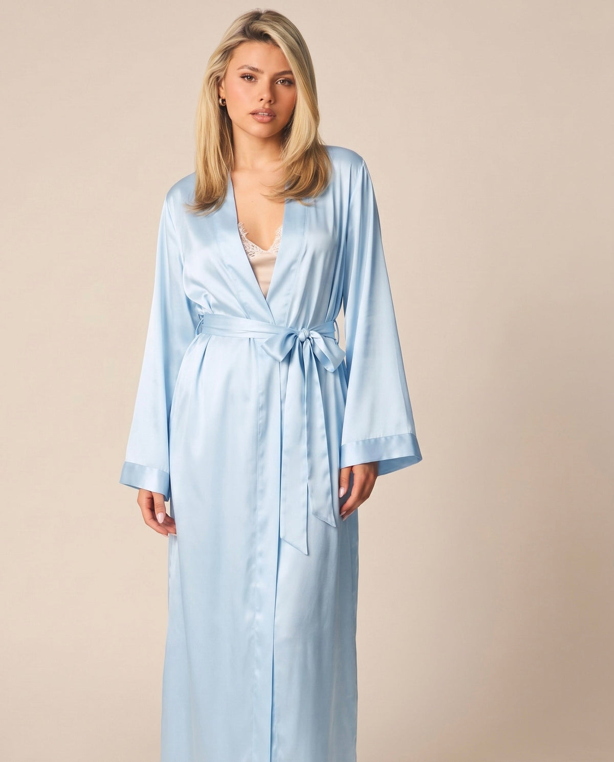 Violette Midi in Baby Blue