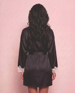 Maya Silk Short Robe in Noir