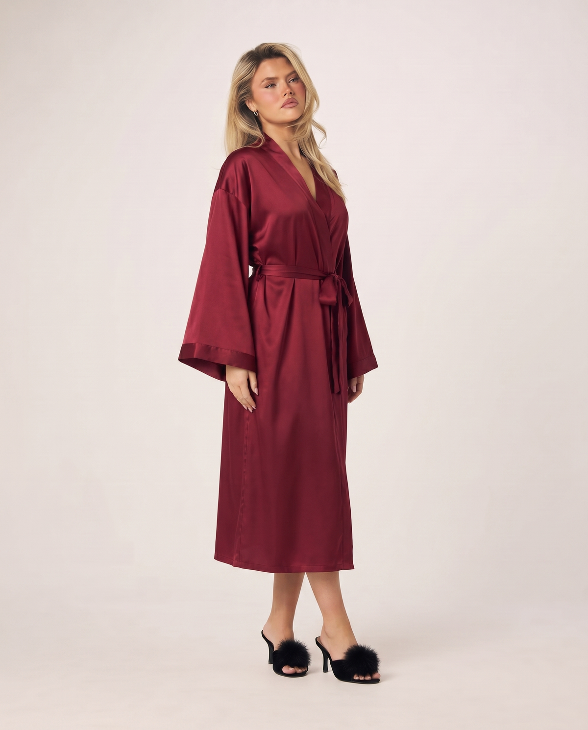 Violette Midi in Wine