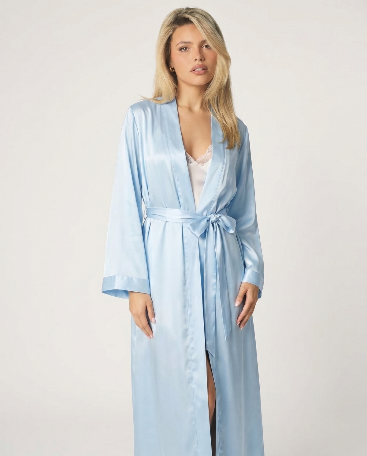 Violette Midi in Baby Blue