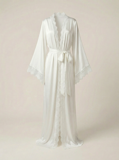 Celine Maxi Lace Robe in Ivory