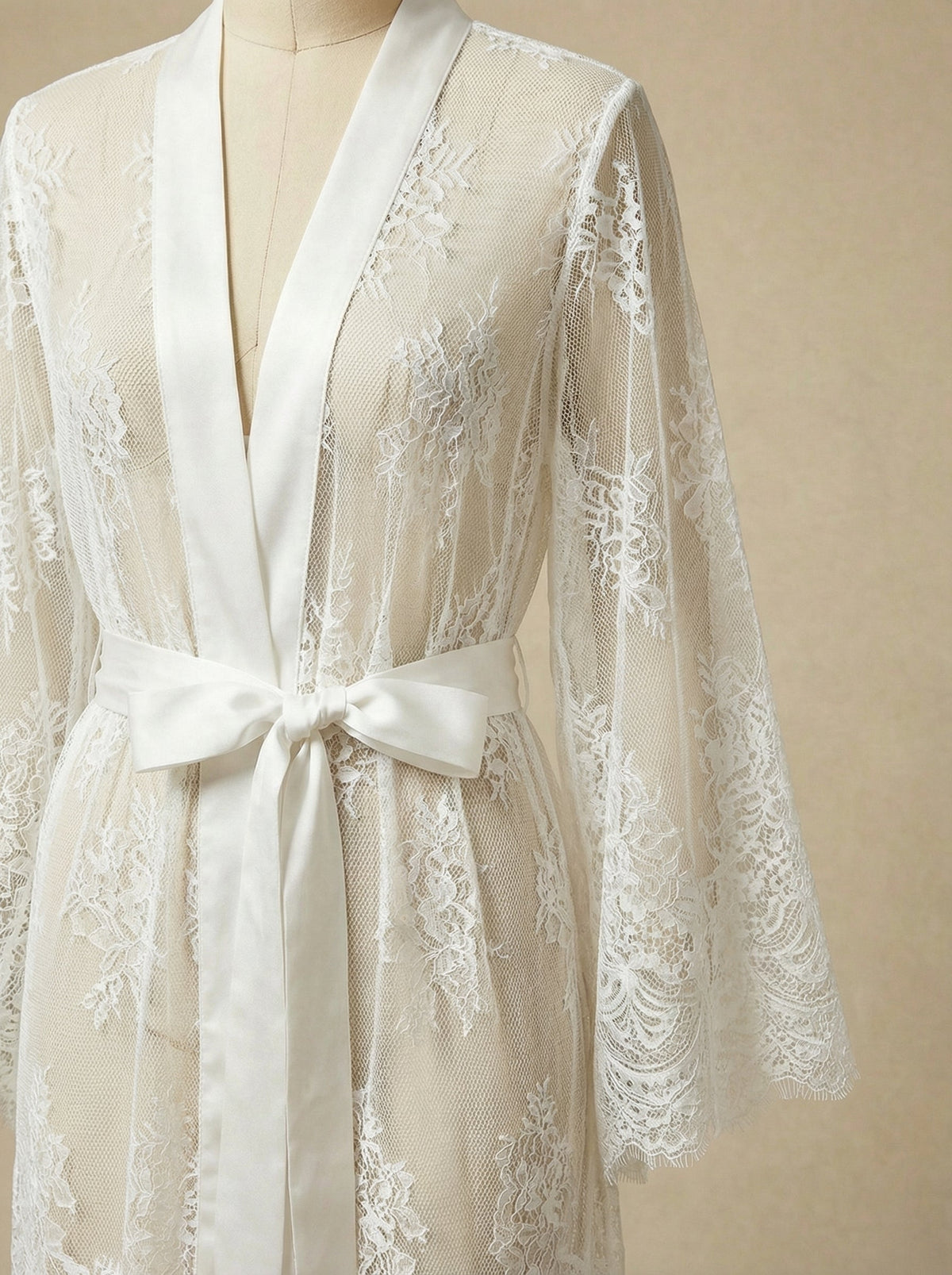Eva Ivory Lace